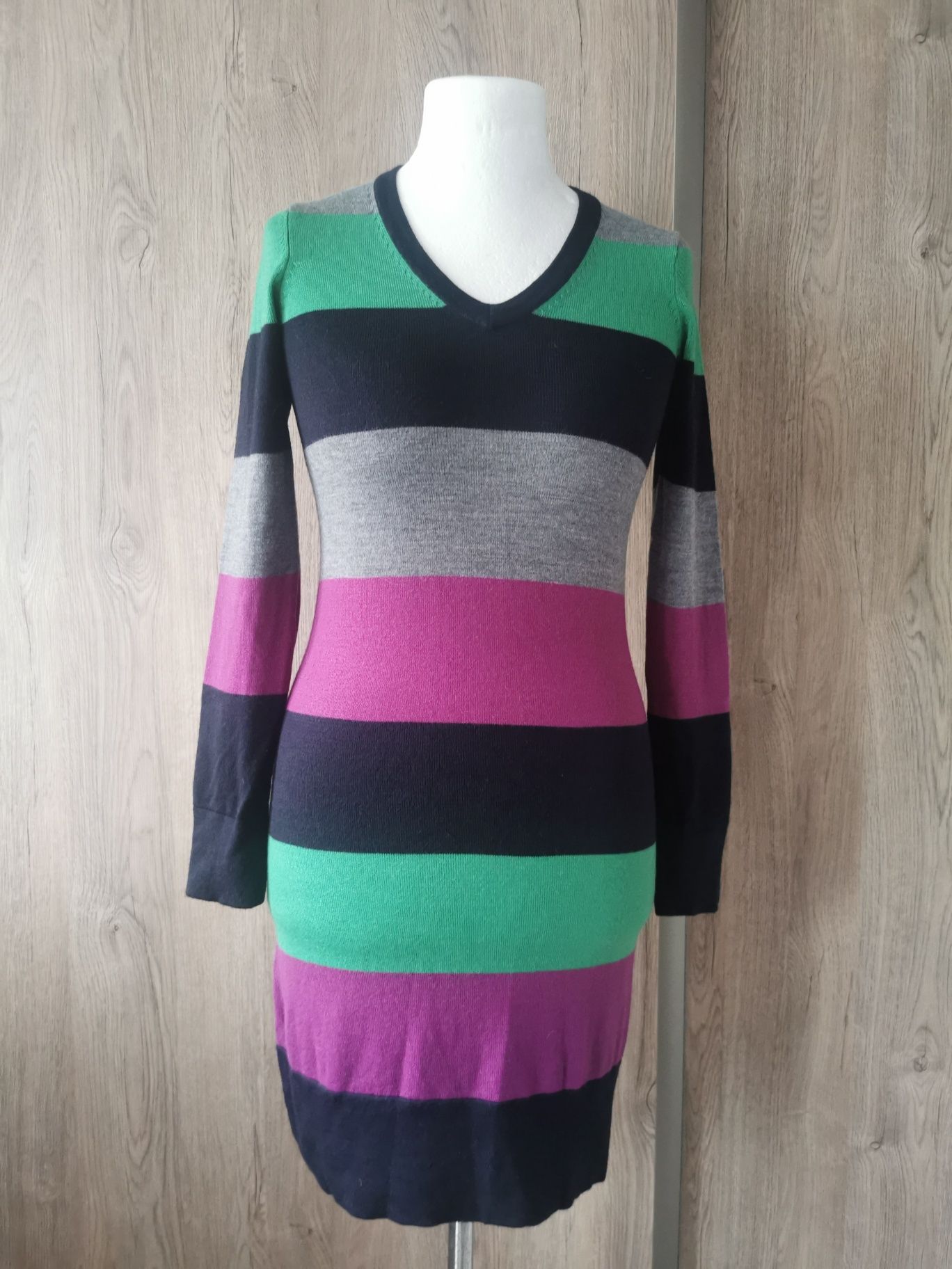 Hobbs wełniana sukienka longsleeve 100% wełna M