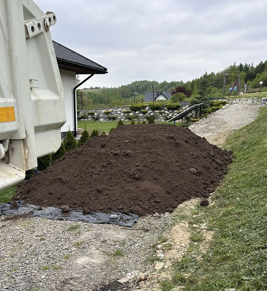 Ziemia na podniesienie terenu/humus/czarnoziem/pod trawnik/ogrodowa