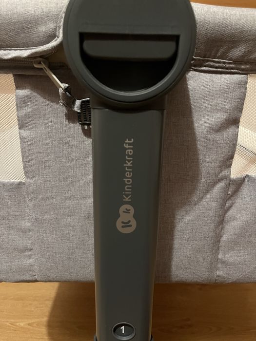 Next to Me (Kinderkraft)