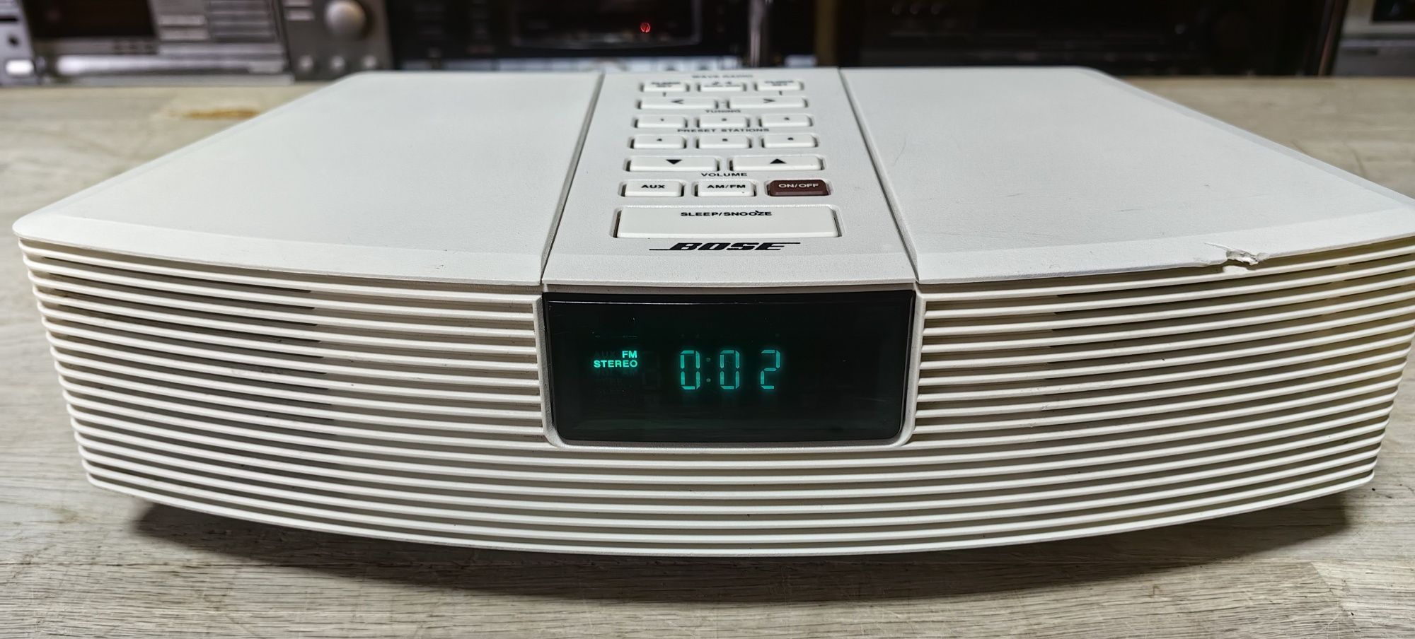 Радіоприймач Bose AWR 1-2