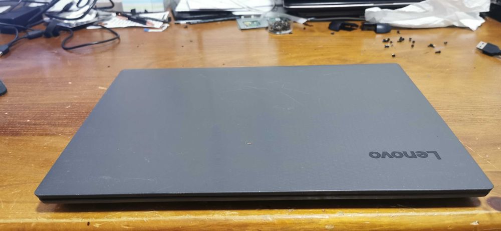 Lenovo V130-15IGM