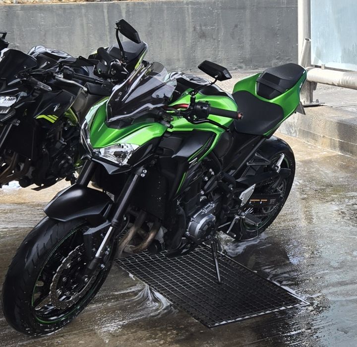 Vendo Kawasaki Z900