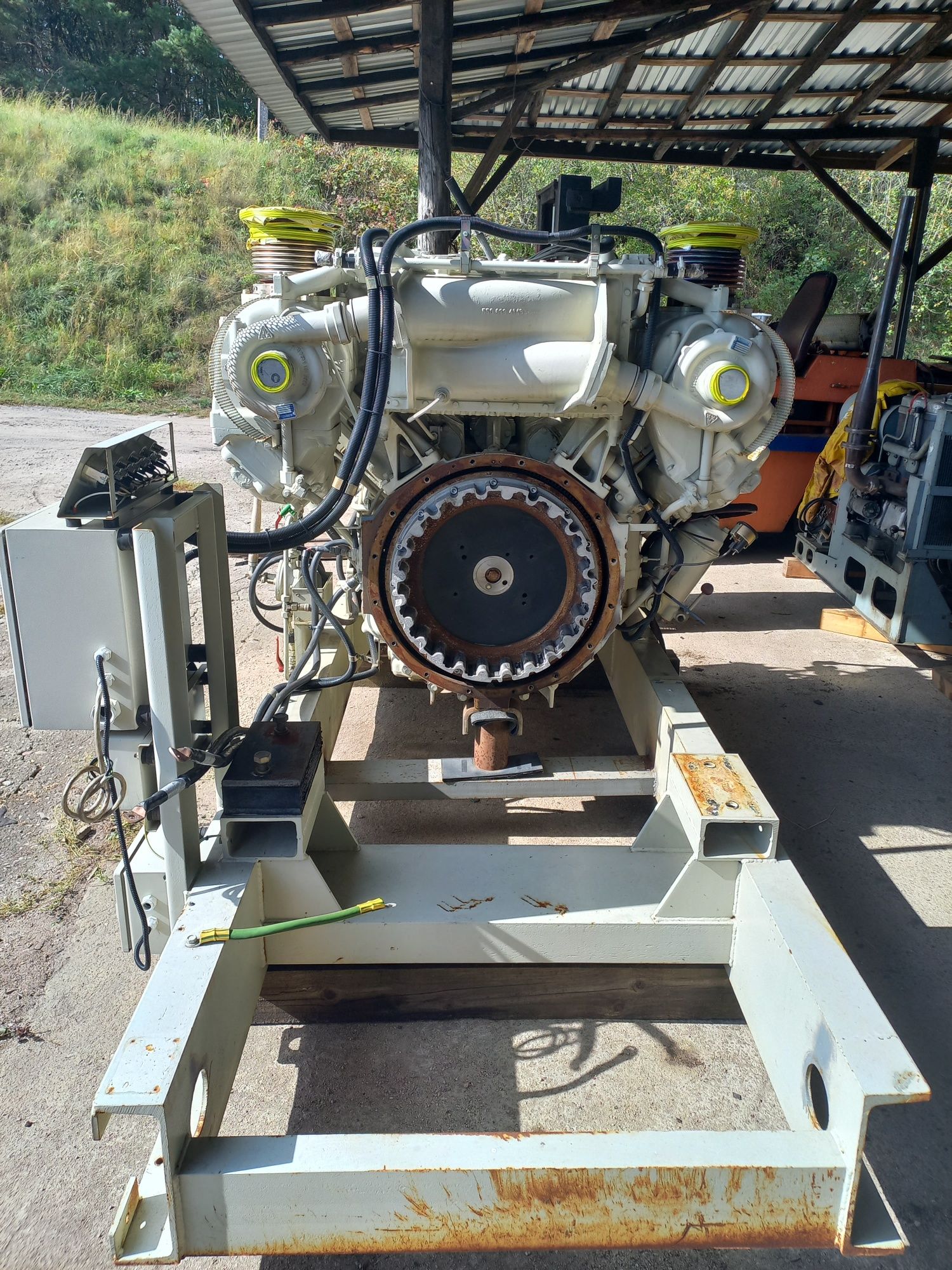 Silnik MTU 575 kW