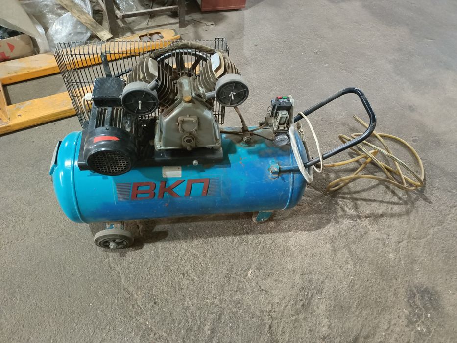 Продам компрессор