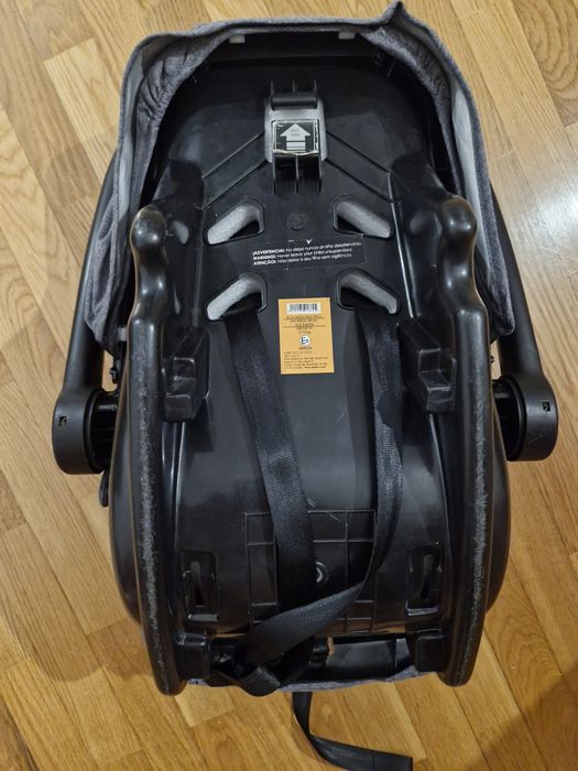 Babycoque ovo assalvo two+_ compatível com automóvel e carrinho