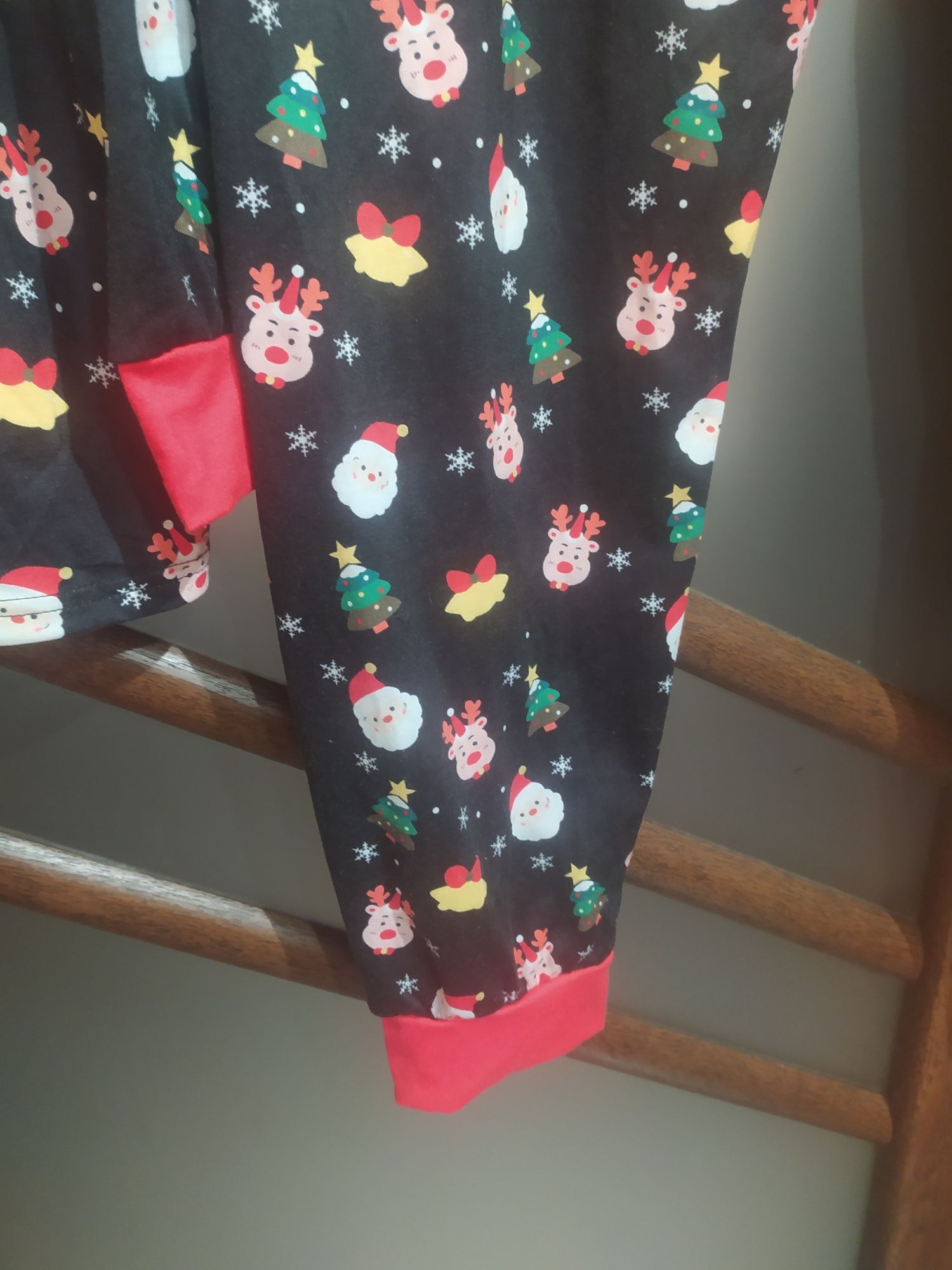 Piżama komplet spodnie bluza świąteczna jedwabna 40 L