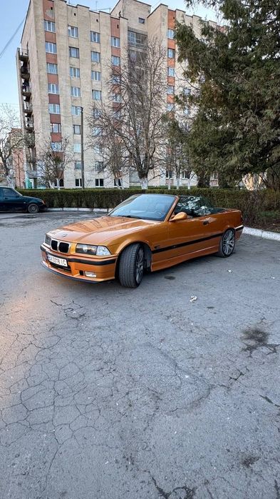 BMW 318 Convertible (1998)