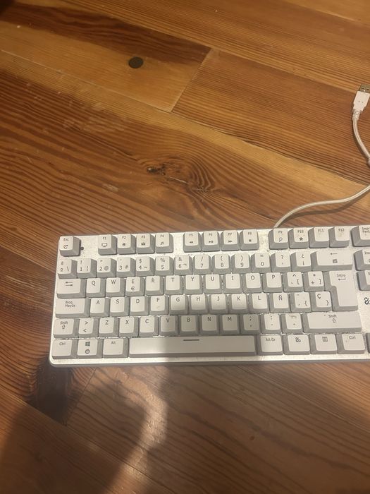 Teclado Mecânico NewSkill