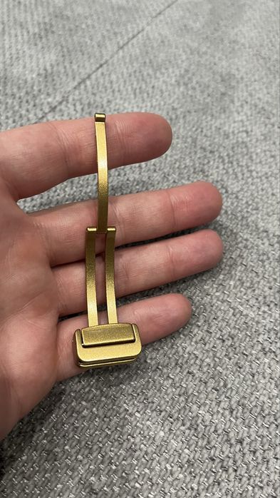 Продам магнітну застібку для годинника