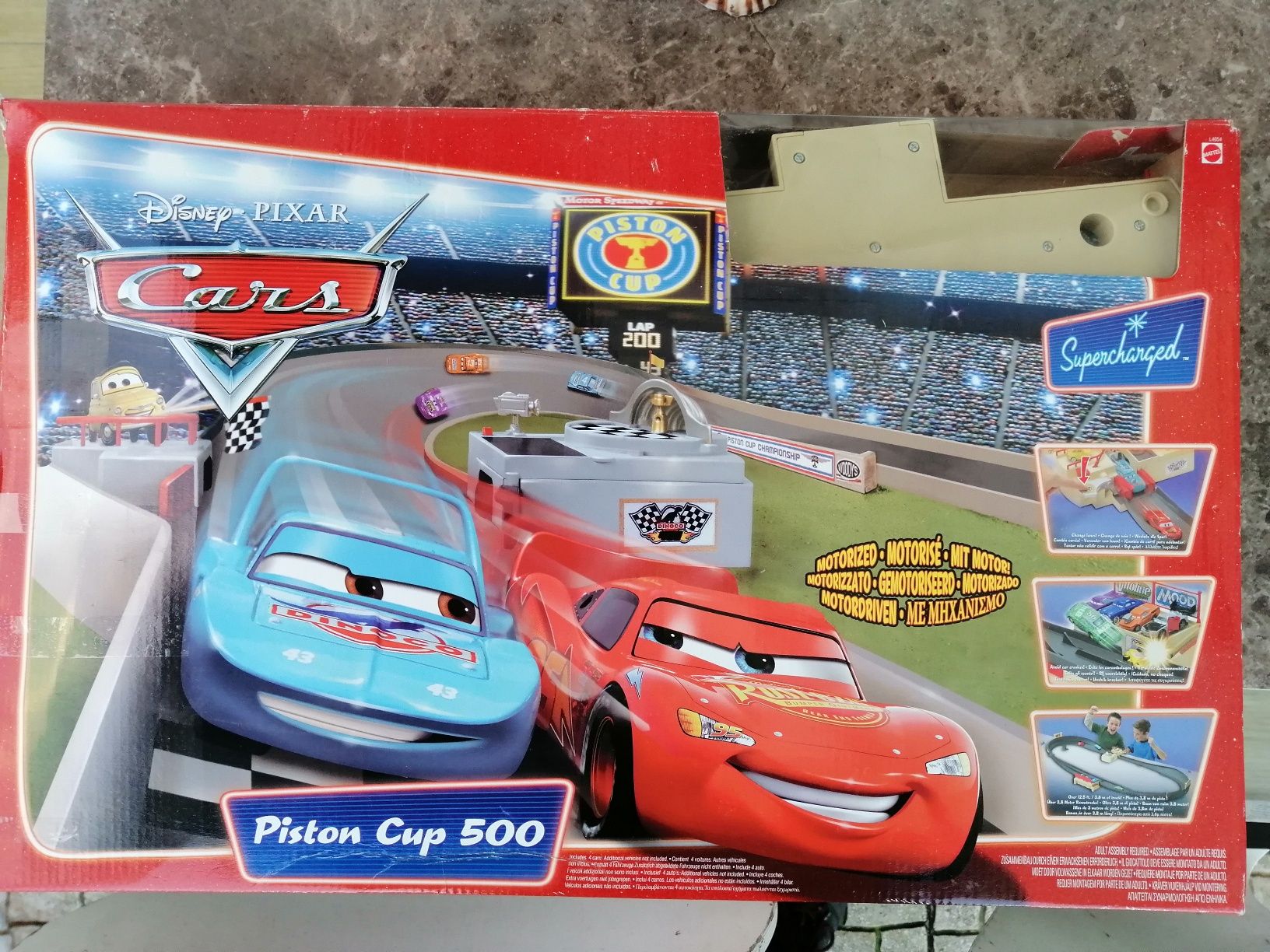 Jogo pista Cars- PISTON CUP 500