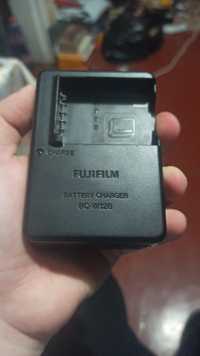 Зарядное устройство Fujifilm BC-W126