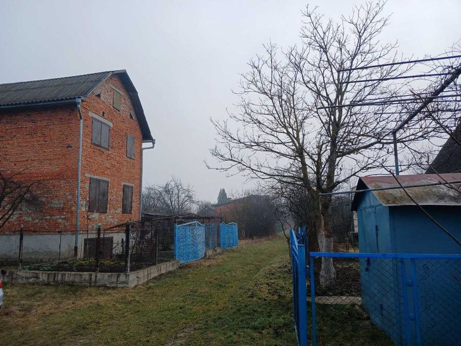 Дачна ділянка з будиночком в Чернієві_M