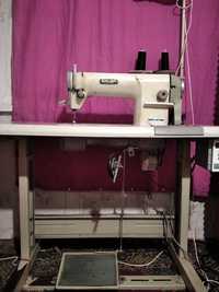 Продам професійну швейну машинку siruba