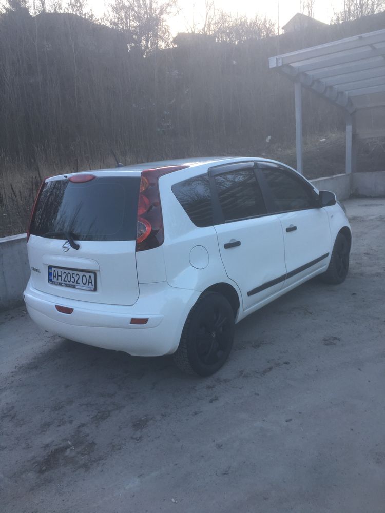 Nissan Note продам