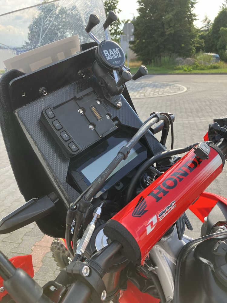 Honda CRF300L z wieloma dodatkami