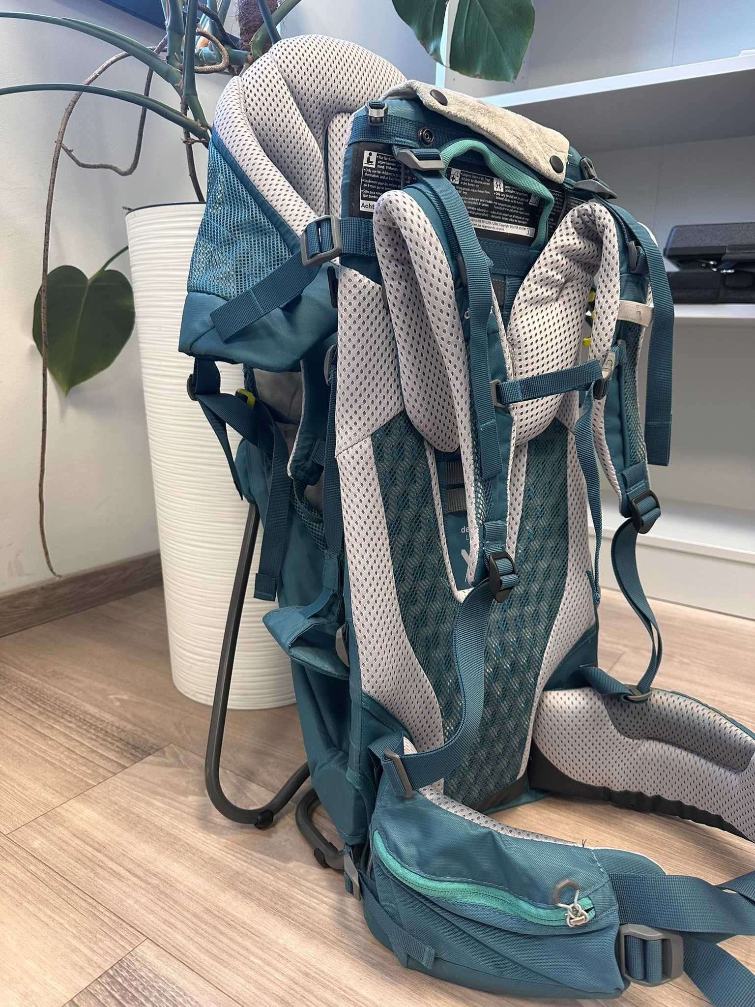 Nosidło turystyczne Deuter Kid Comfort - jak nowe, użyte 2 razy