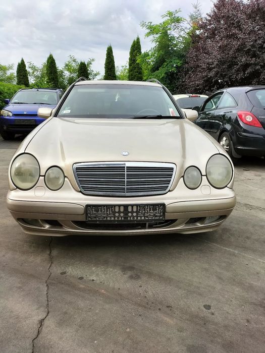 BŁOTNIK LEWY PRAWY MERCEDES W210 LIFT KOD LAKIERU 693