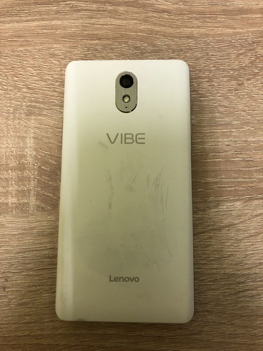 Lenovo vibe p1 вмикається