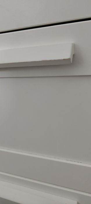 Biała komoda Ikea Brimnes