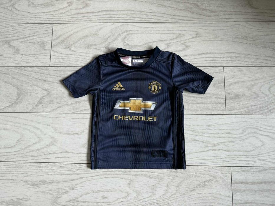 Футбольна форма Adidas Manchester 104-116 см