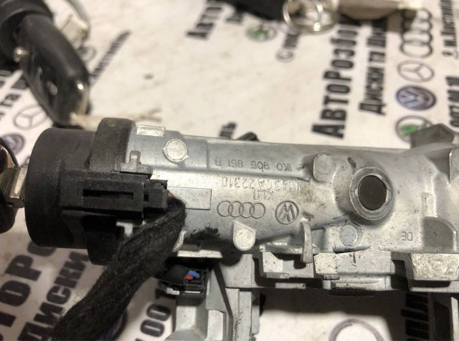 Замок запалювання  Audi Skoda Volkswagen Seat 1K0905851B