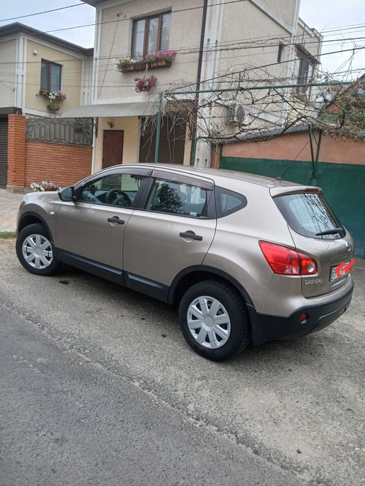 Продам в отличном состоянии Nissan QASHQAI