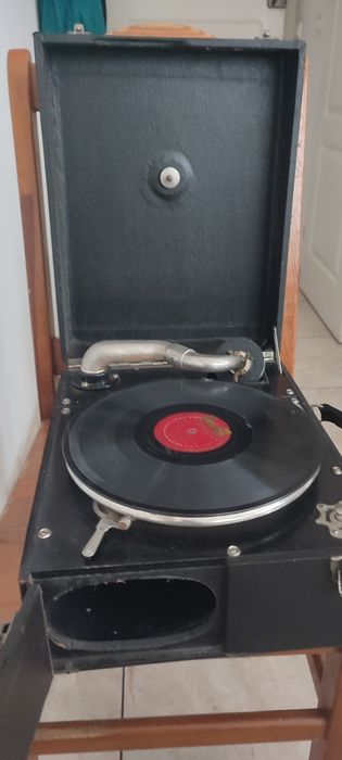 Patefon miusik polyphon
