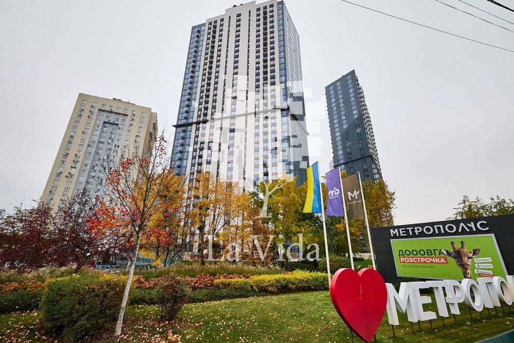 Однокімнатна квартира в ЖК Метрополіс з чудовим видом у двір