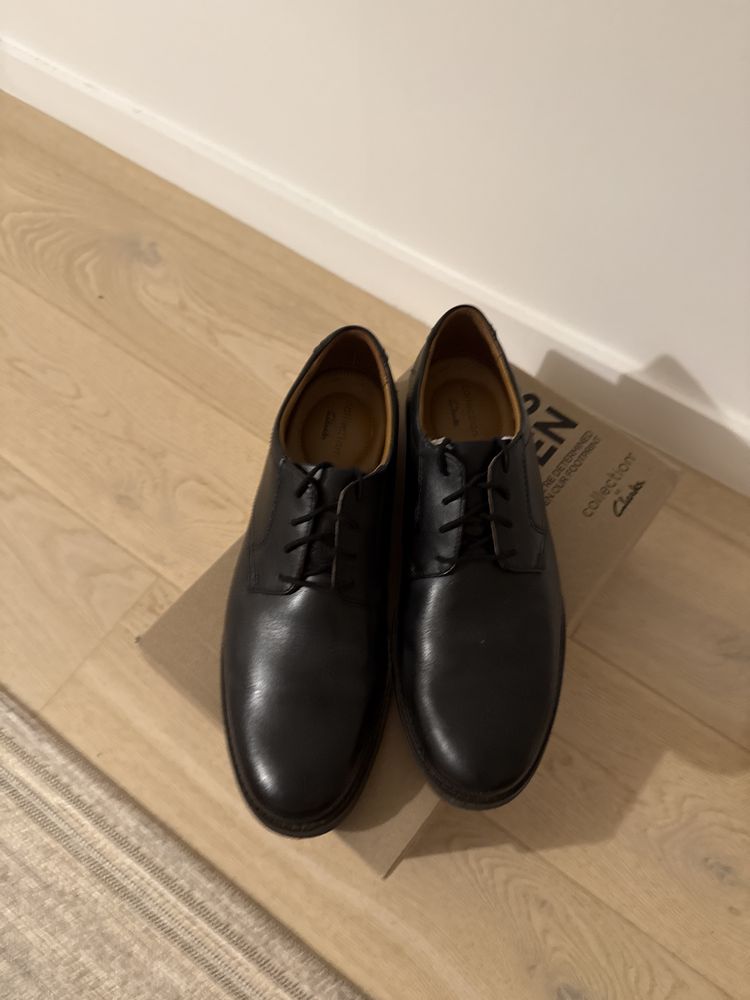 Шкіряні чоловічі туфлі Clarks 43 розмір