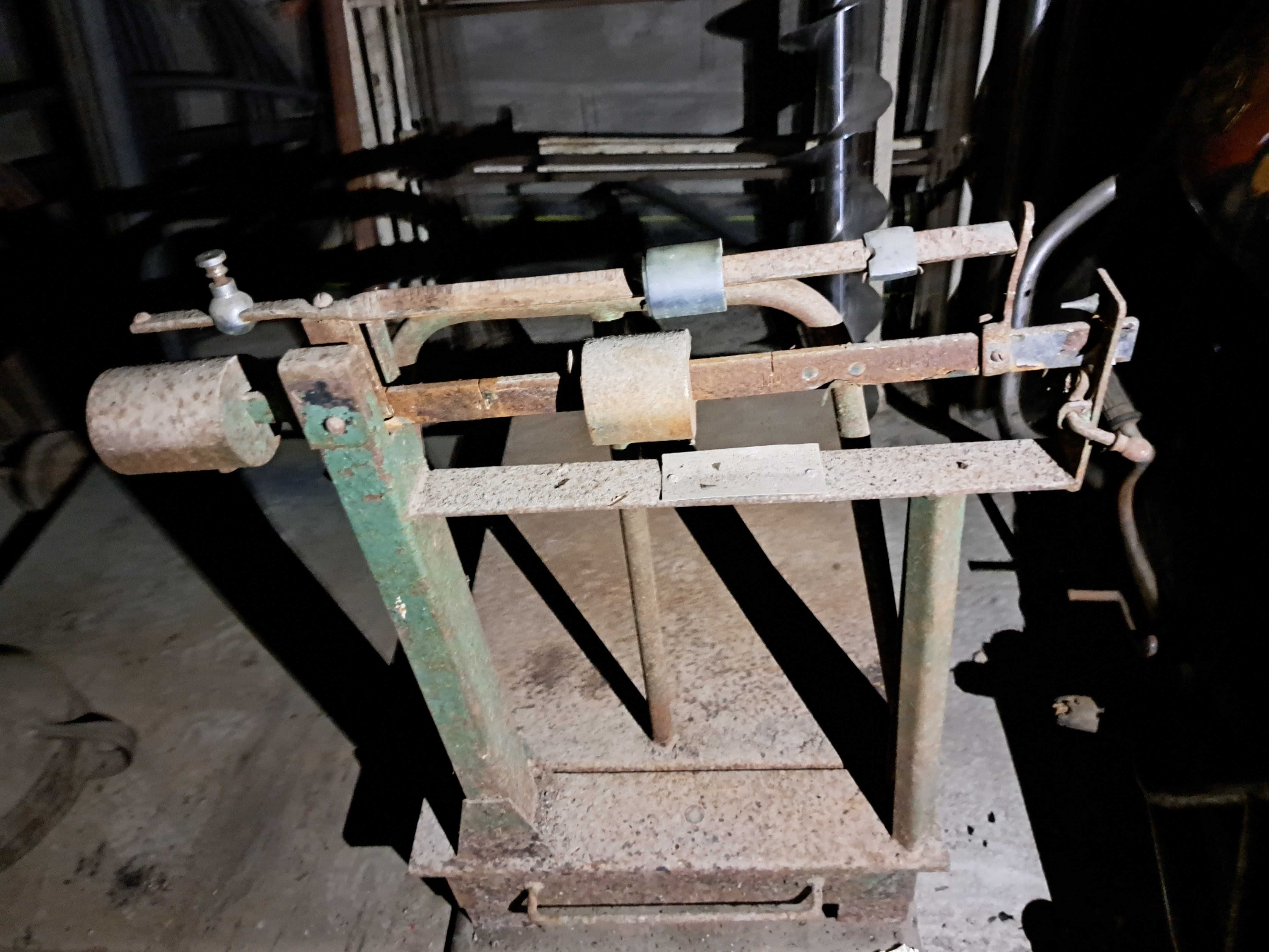 Balança antiga em ferro