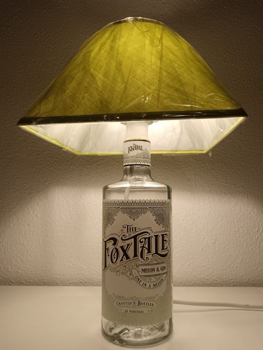 Candeeiro garrafa “The FoxTale Gin”
