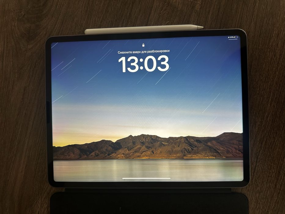 Apple iPad Pro 12.9” (6th Gen, 2022) • 128 ГБ • Wi-Fi
