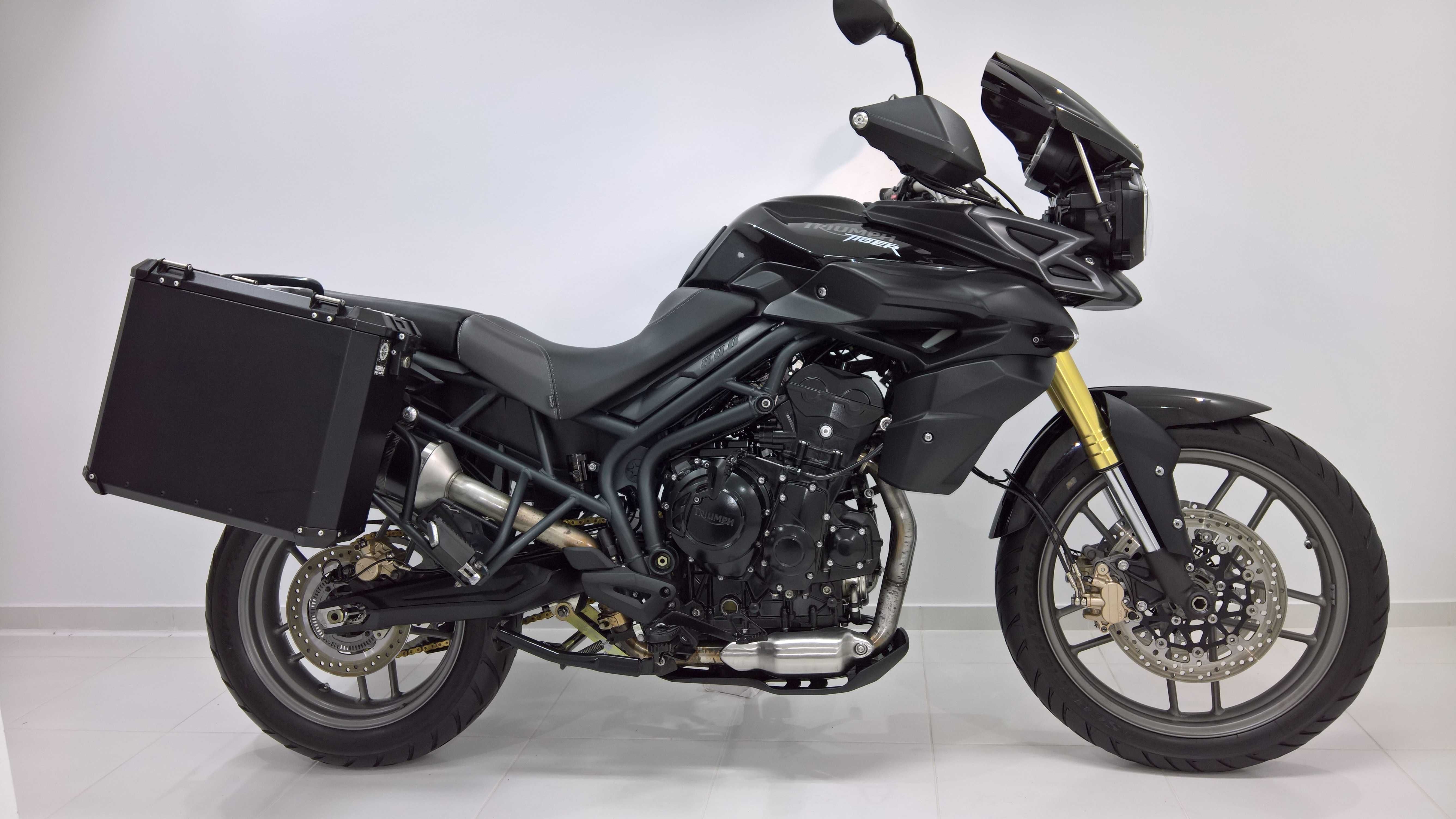 TRIUMPH TIGER 800 ABS OBNIŻONY Serwisowany Bezwypadkowy Oryginał  2011