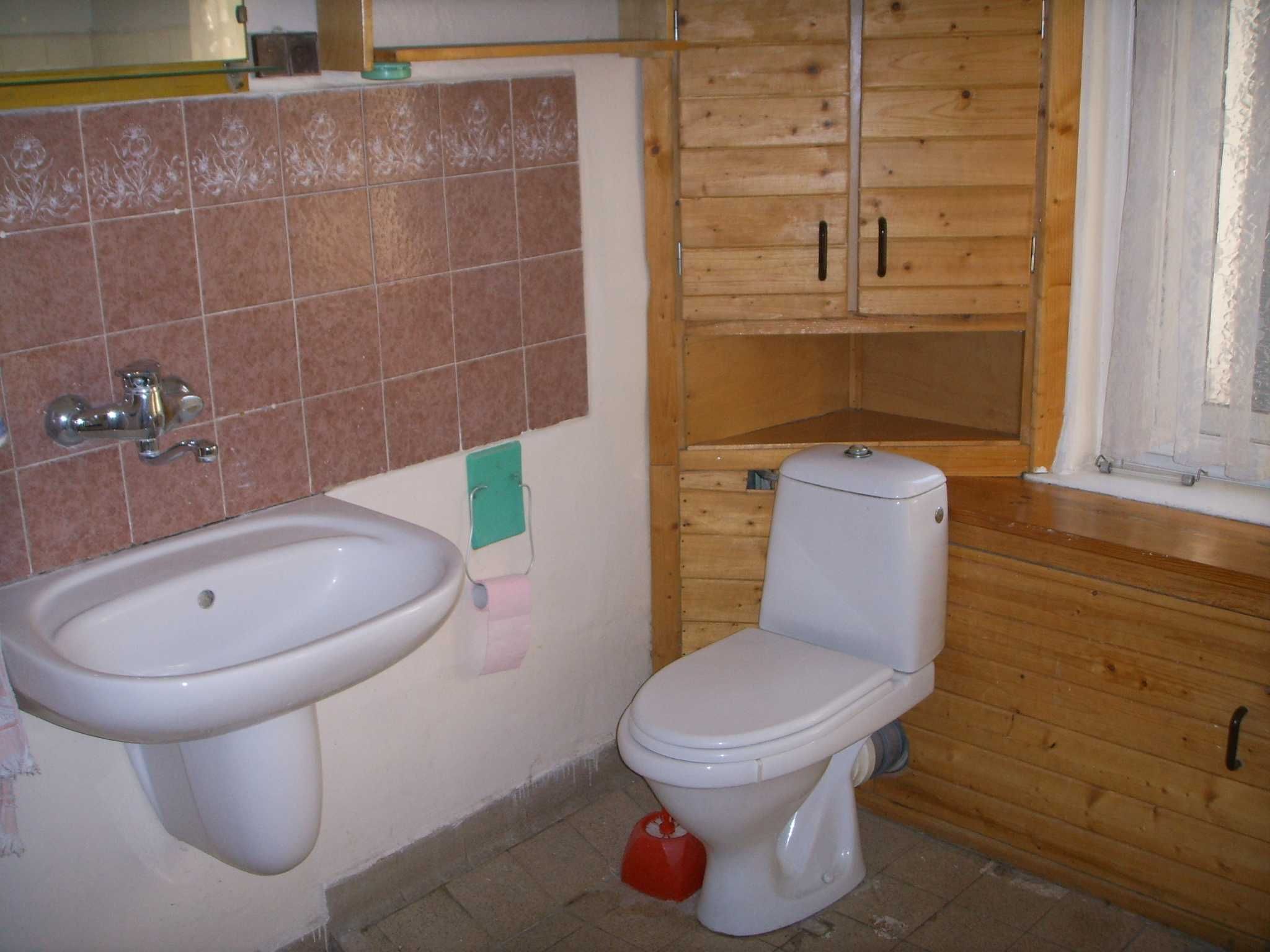 Ładny pokój 25m2 +balkon 10m2 dla 1-2 osób, 1 piętro, Al. Ossolińskich