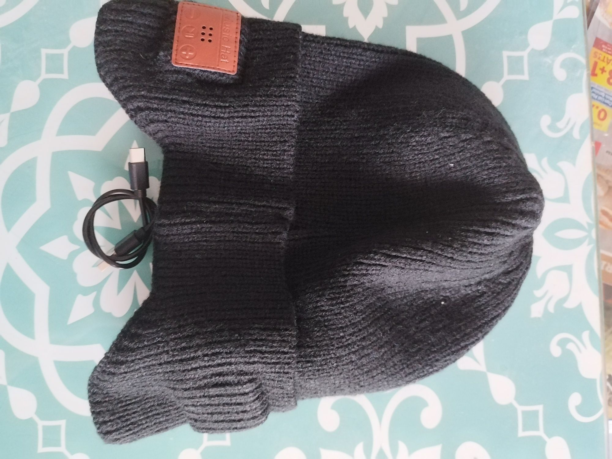 : *Chapéu ,gorro,  Musical Bluetooth  + Chamada AUTONOMIA 10H,AQUECE!