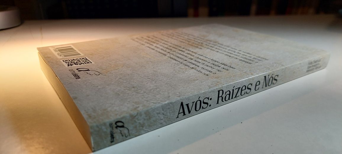 Avós: Raízes e Nós (1ª edição, 2020)