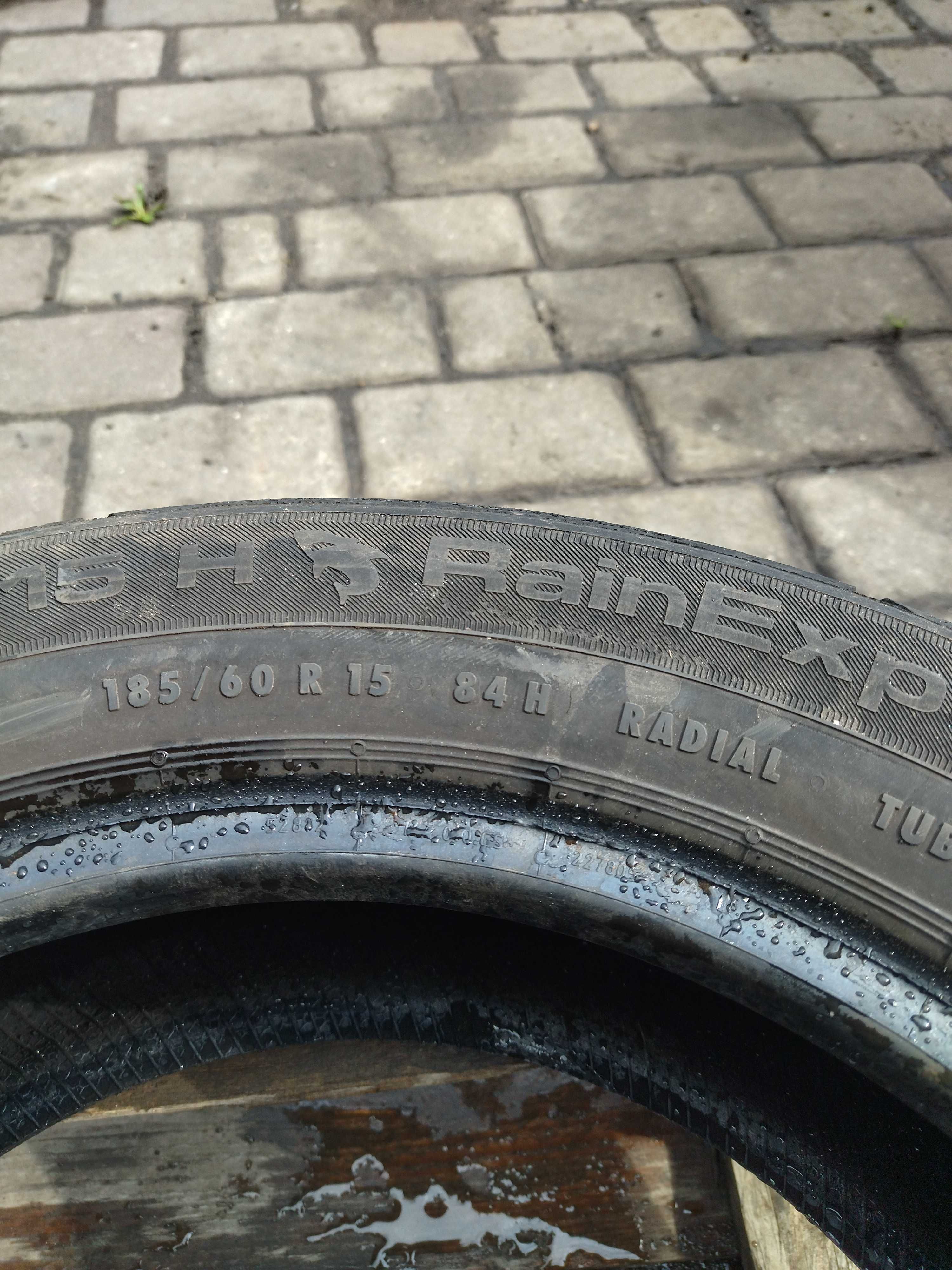 185/60R15 Uniroyal Rain Expert 3 84H Dot0120 2szt. lato 7mm.