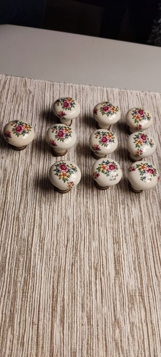 Uchwyty do mebli TYLKO 5 szt