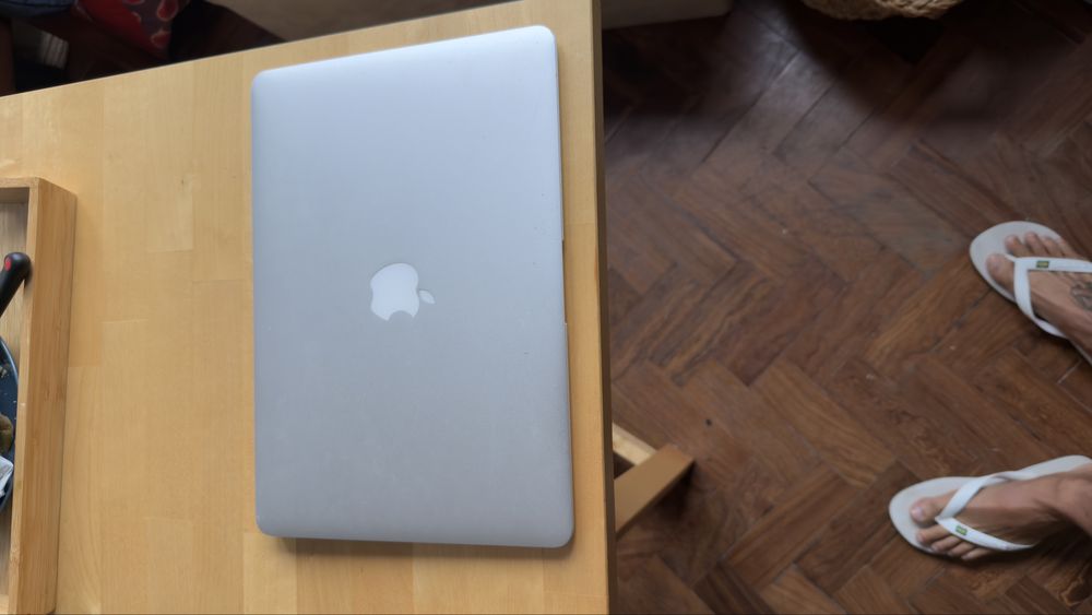 MacBook Air (13 polegadas,de 2015)