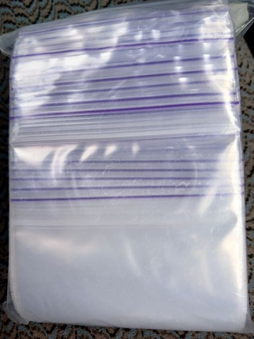 Zip-Lock пакеты (пакеты на струне)