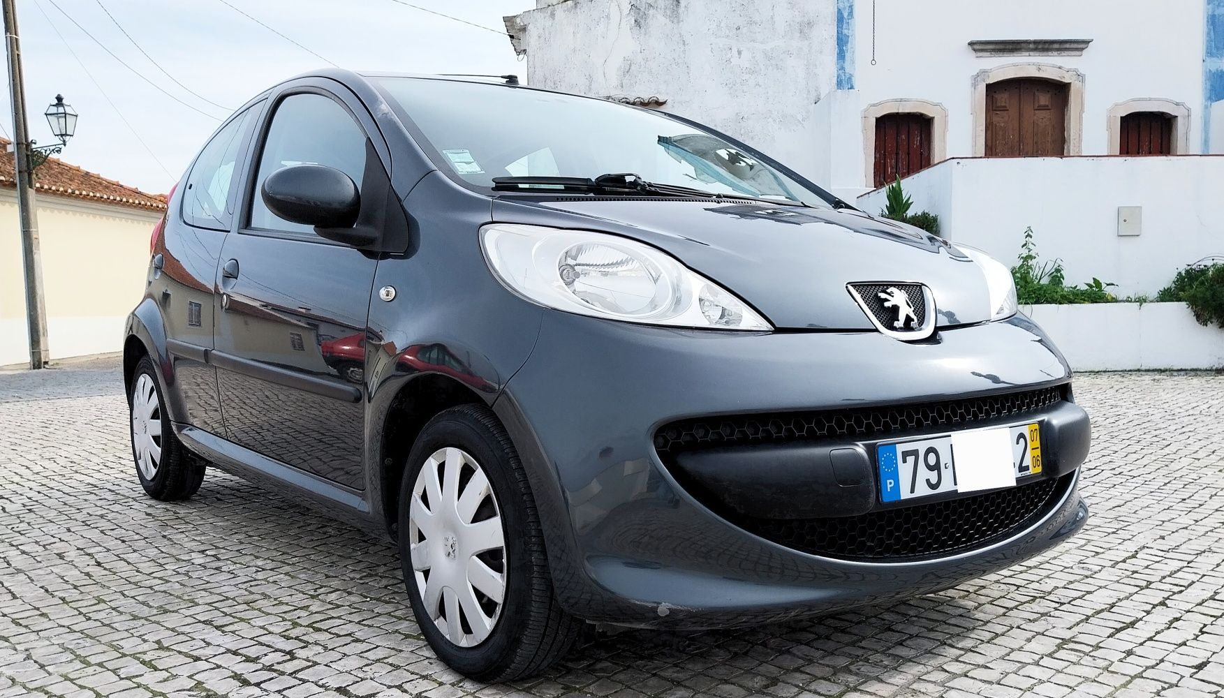 Peugeot 107 gasolina selo barato