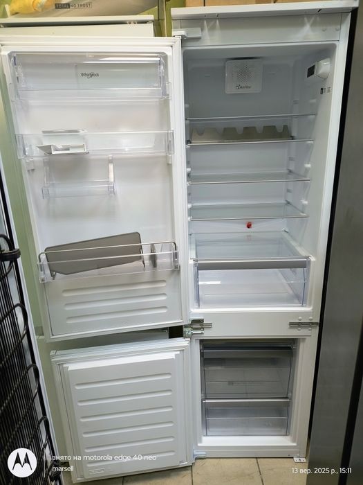 Холодильник вбудований Whirlpool ART 6711/A++ SF Stop Frost 177 Рез