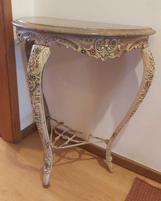 Mesa de entrada decorativa