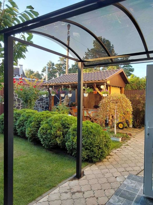 Полікарбонат від виробника, монолітний, сотовий, профільований.