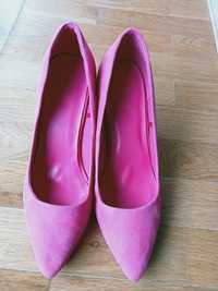 Sapatos em camurça cor-de-rosa Lefties_tamanho 38