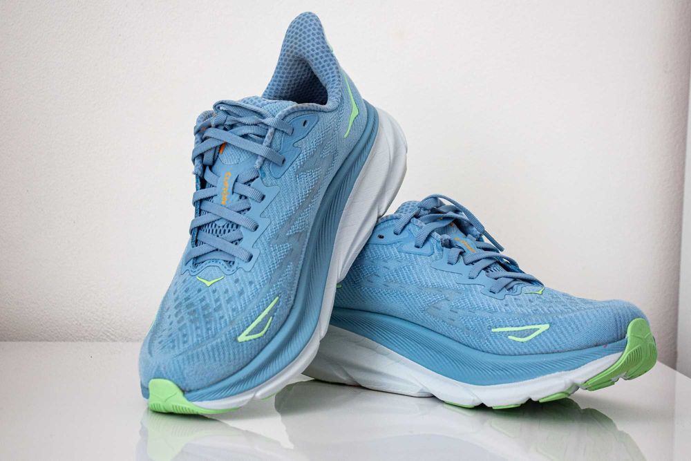 Кросівки для бігу Hoka One One Clifton 9 Wide р.42,5