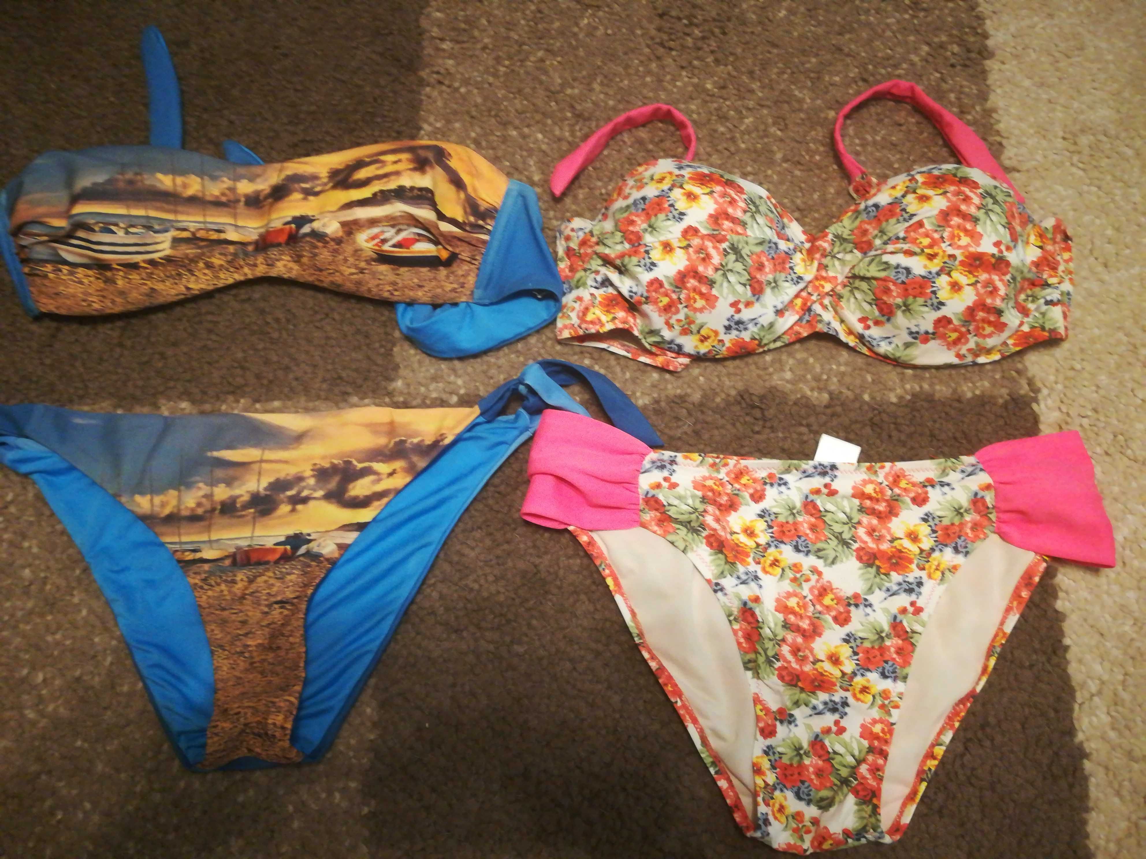 Bikinis/fatos de banho