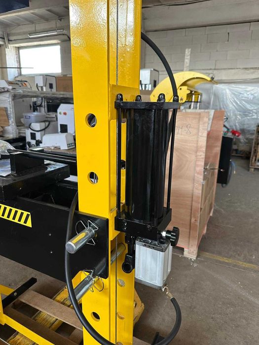 Warsztatowa Prasa Hydrauliczna 75T Tłok ruchomy Powystawowa