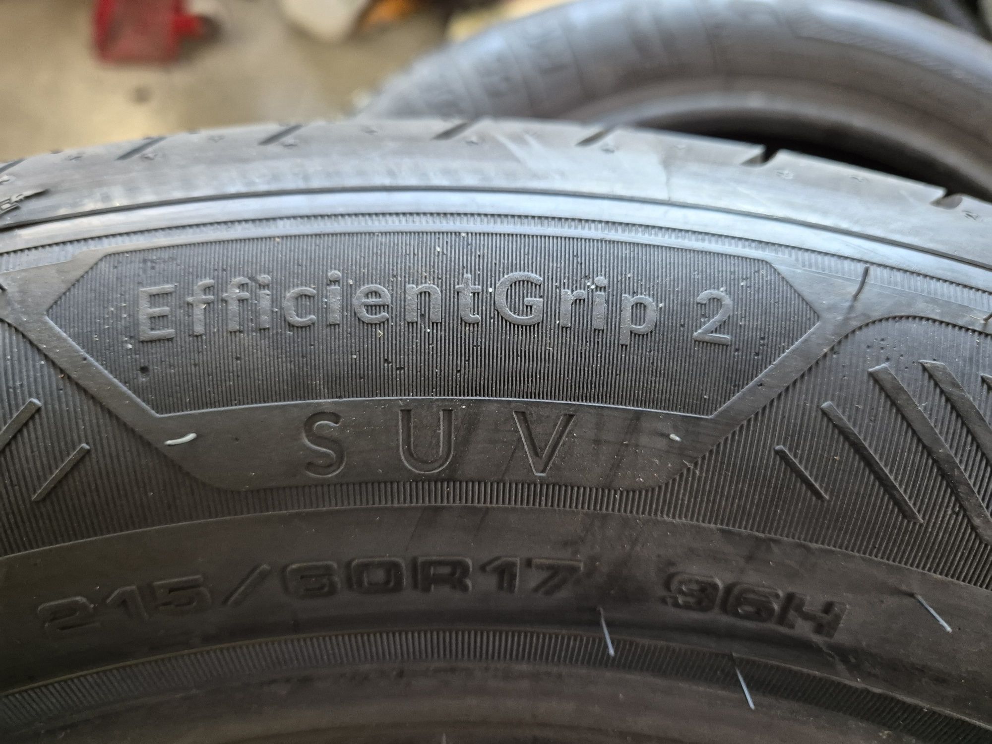 215/60/17 96H Goodyear Efficientgrip 2 SUV  2023.r nowe Demo  wys. Gra