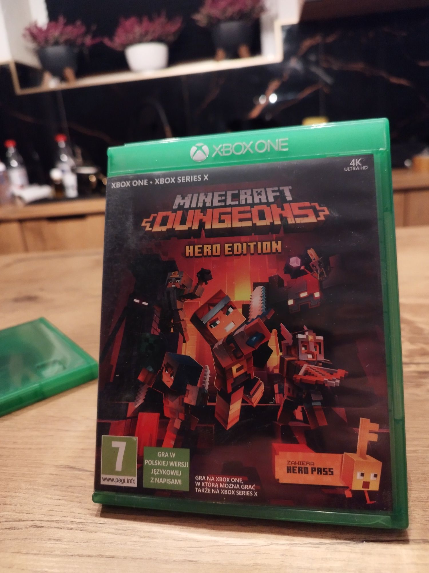 Minecraft Dungeons Hero Edition xbox one. Series X